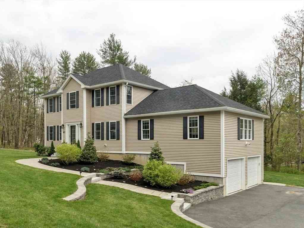 Homes For Sale - 97 Glenwood Pl Ext<br/> Worcester County, Rutland, MA 01543
