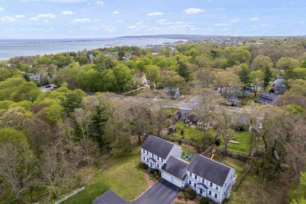 Condo For Sale - 16 Hall St #A<br/> Plymouth, MA 02360