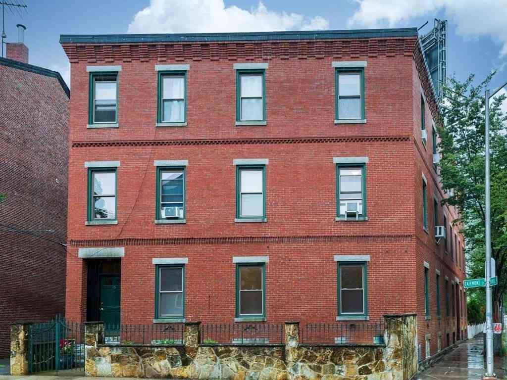 Apartment For Rent - 76 Fairmont #1<br/> Cambridge, MA 02139