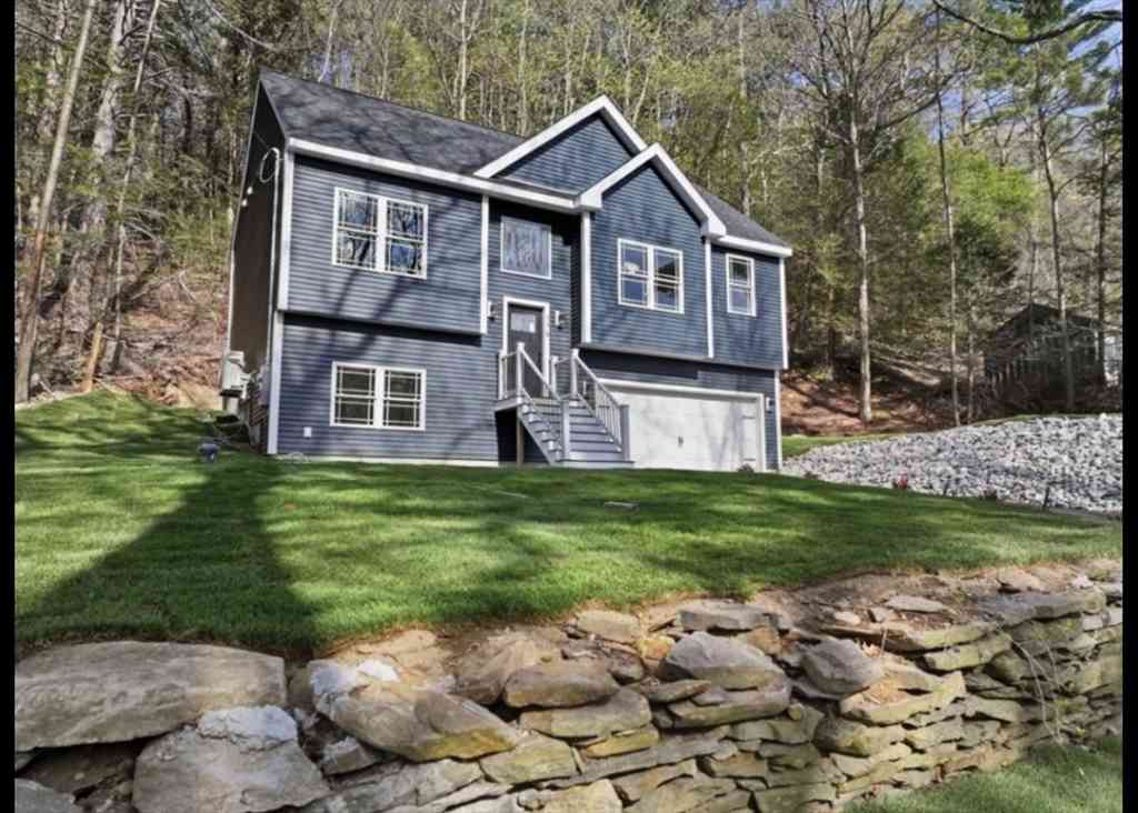 Homes For Sale - 116 Nugget Drive<br/> Worcester County, Charlton, MA 01507