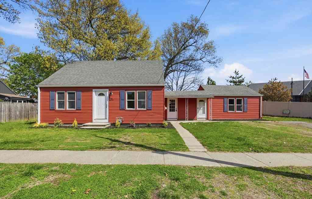 Homes For Sale - 118 Surrey Road<br/> Springfield, MA 01118