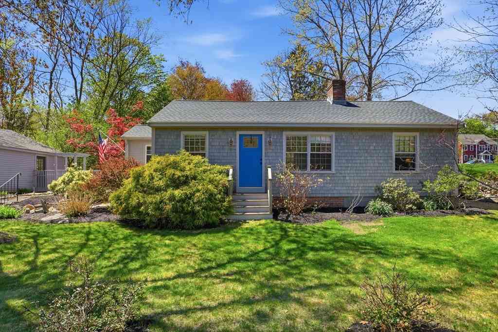 Homes For Sale - 20 Concord Dr<br/> Middlesex County, Littleton, MA 01460