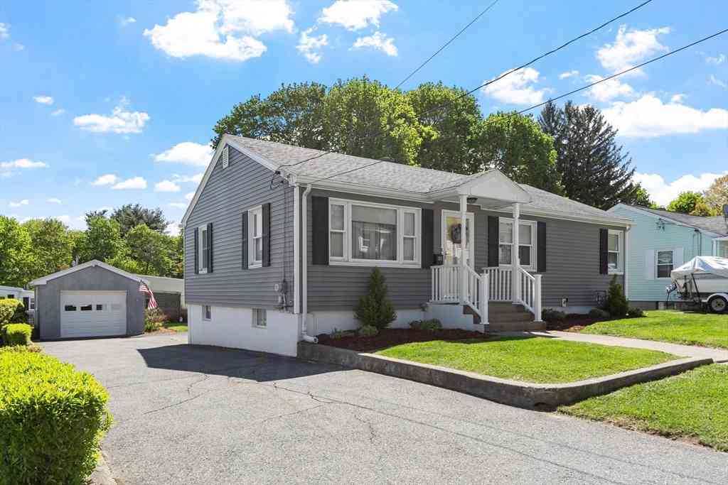 Homes For Sale - 109 Alvarado Ave<br/> Worcester, MA 01604