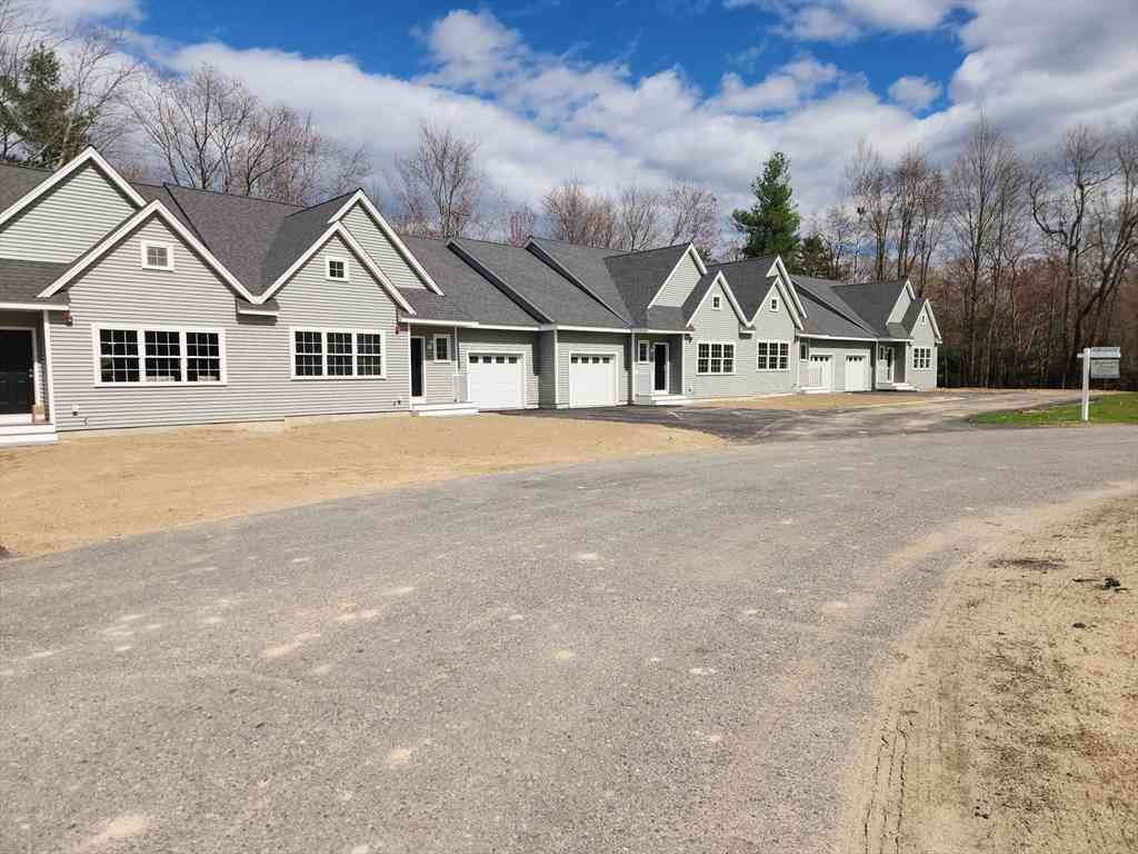 Homes For Rent - 36 Four Seasons Drive #36<br/> Rockingham County, Hampstead, NH 03841