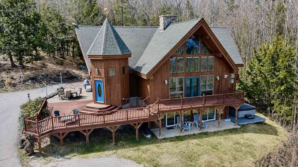Homes For Sale - 20 Crest Ln<br/> Madison, NH 03849