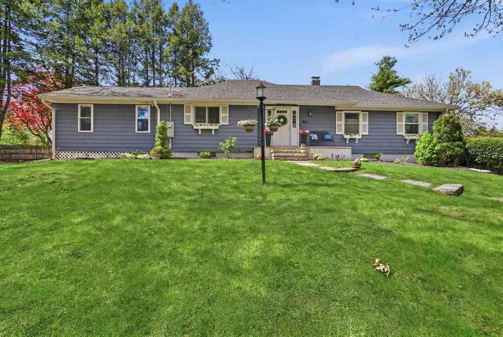 Homes For Sale - 34 Homestead Rd<br/> Lynnfield, MA 01940