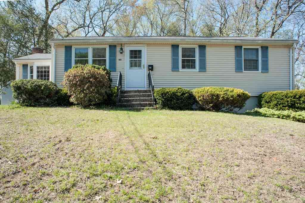 Homes For Sale - 167 Theresa Cir<br/> Worcester County, Northbridge, MA 01588