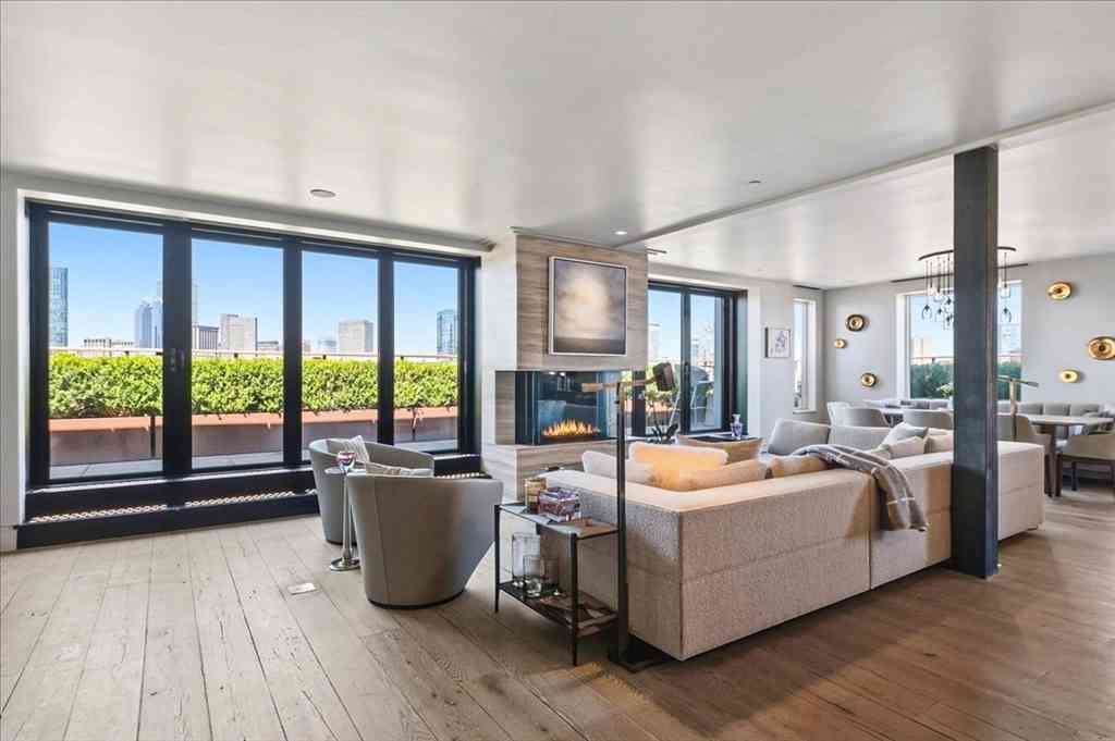 Condo For Sale - 481 Harrison Ave #PHB<br/> Boston, MA 02118