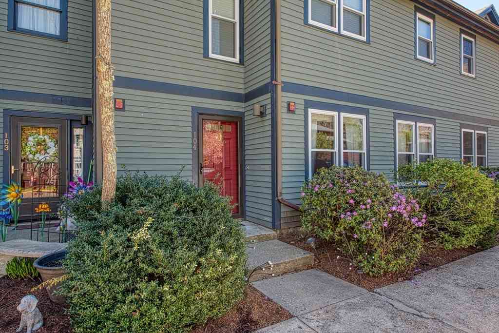 Condo For Sale - 110 Dean St #104<br/> Taunton, MA 02780