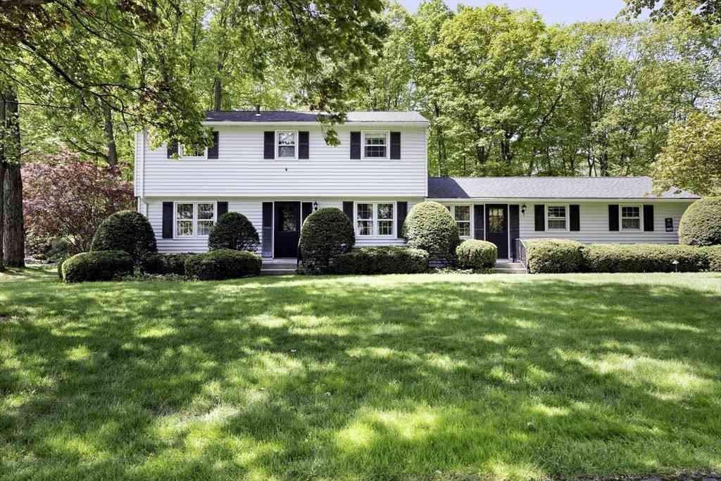 Homes For Sale - 55 Longfellow Road<br/> Hampden County, Holyoke, MA 01040