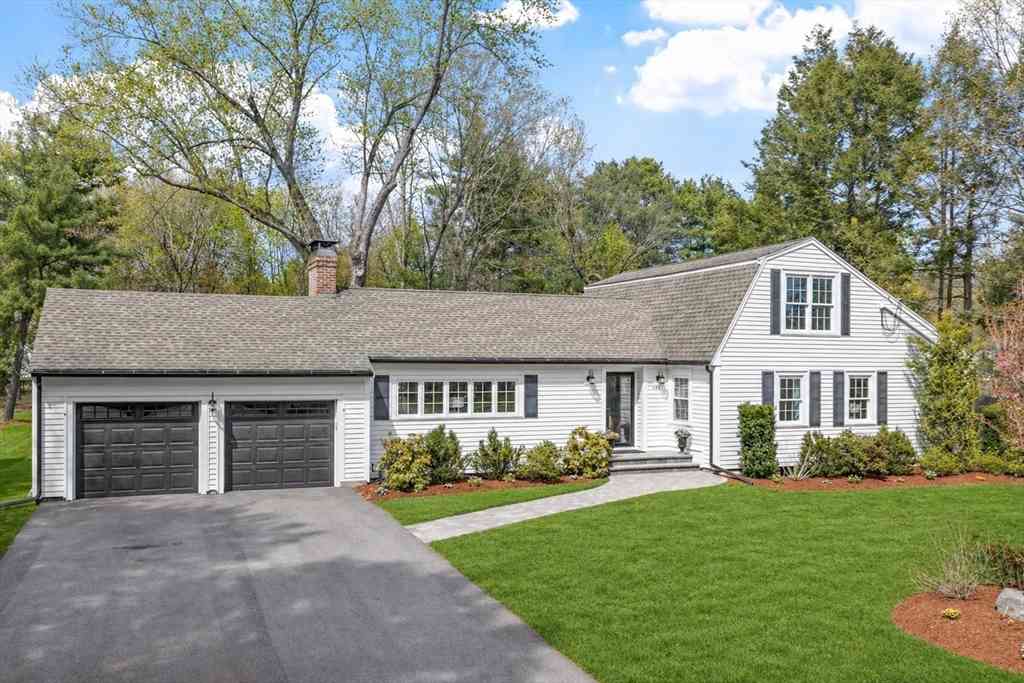 Homes For Sale - 244 Powder Mill Rd<br/> Concord, MA 01742