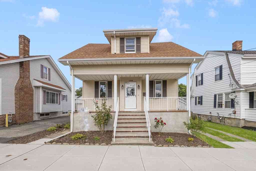 Homes For Sale - 1268 President Ave<br/> Fall River, MA 02720