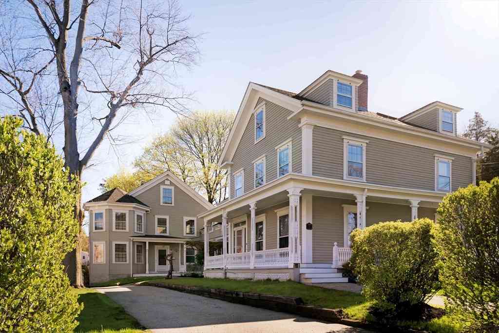 Condo For Sale - 31 School St. #1<br/> Andover, MA 01810