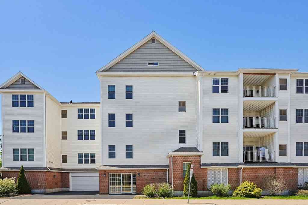 Condo For Sale - 51 Pearl St #205<br/> Middlesex County, Malden, MA 02148