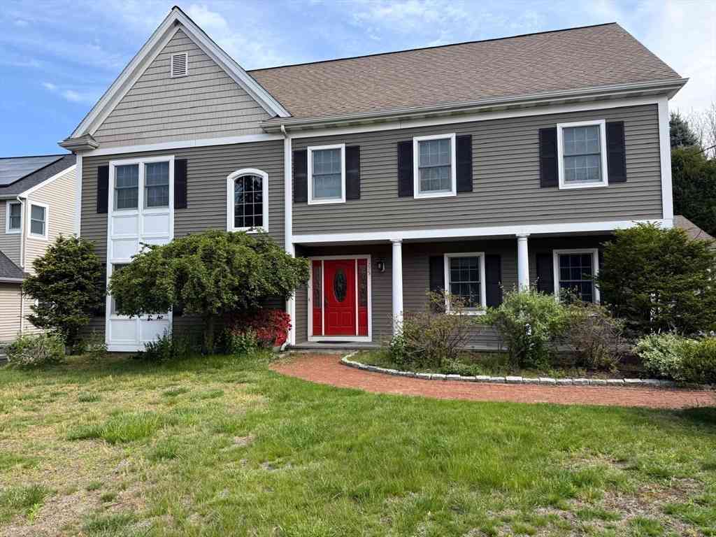 Homes For Rent - 775 Lincoln St<br/> Waltham, MA 02451