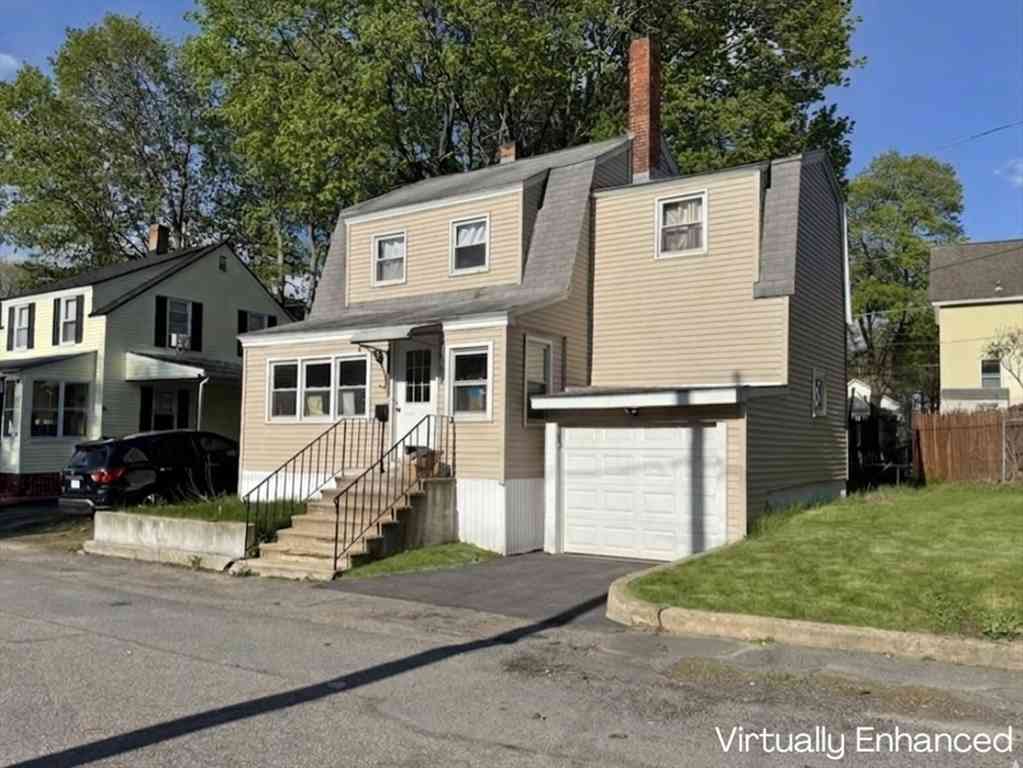 Homes For Sale - 86 Rich Street<br/> Worcester County, Gardner, MA 01440