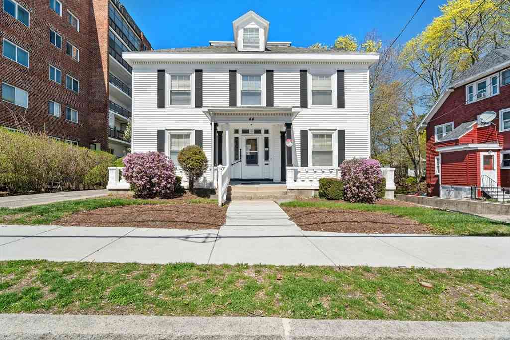 Homes For Sale - 44 Greenleaf St<br/> Quincy, MA 02169