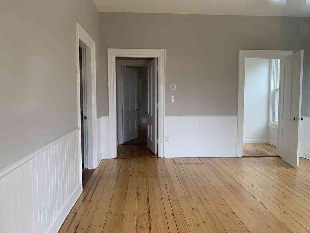Multifamily For Sale - 117 South St<br/> Somerset, MA 02726