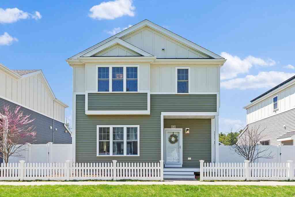 Condo For Sale - 13 Cleary Cir #13<br/> Norfolk County, Norfolk, MA 02056