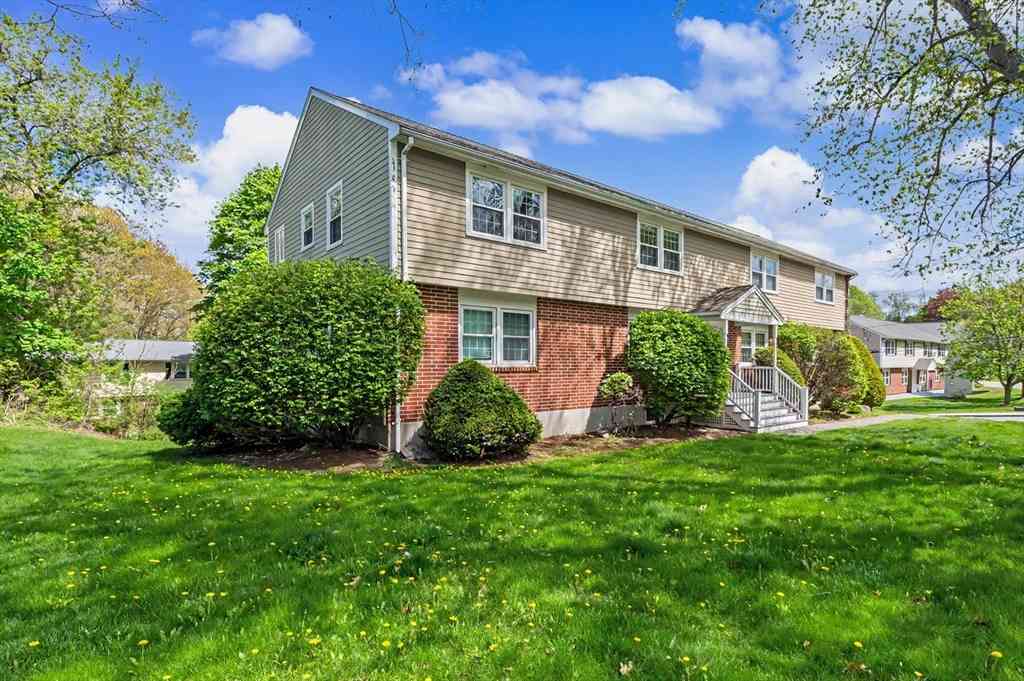 Condo For Sale - 621 S Main St #C<br/> Haverhill, MA 01835