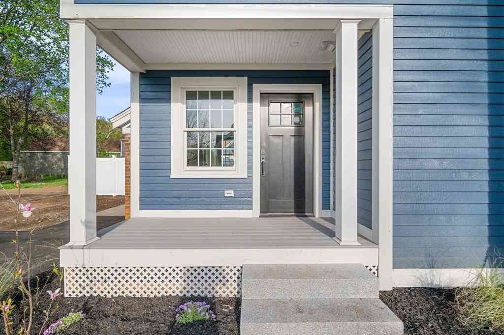 Condo For Sale - 2 Railroad Avenue #2<br/> Rowley, MA 01969