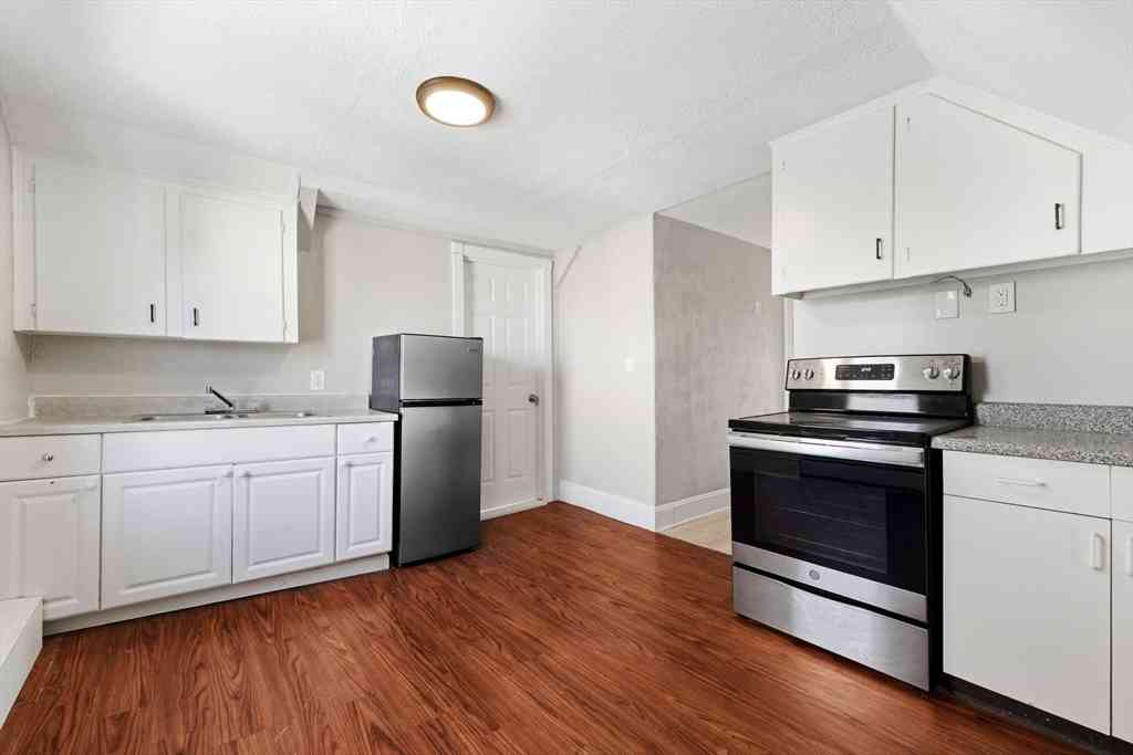 Apartment For Rent - 21 John St #3<br/> Attleboro, MA 02703