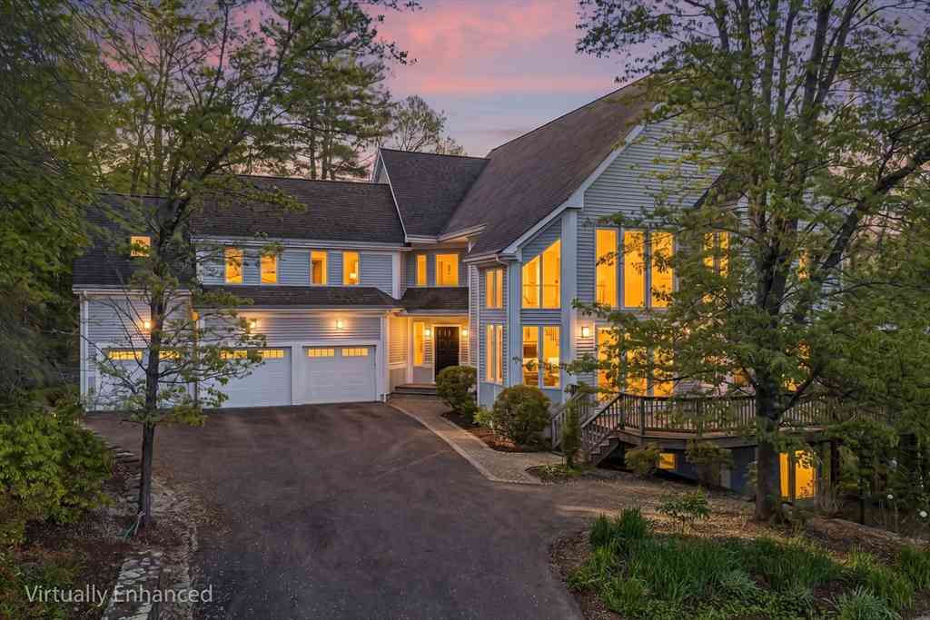 Homes For Sale - 14 Hillside Ave<br/> Worcester County, Southborough, MA 01772