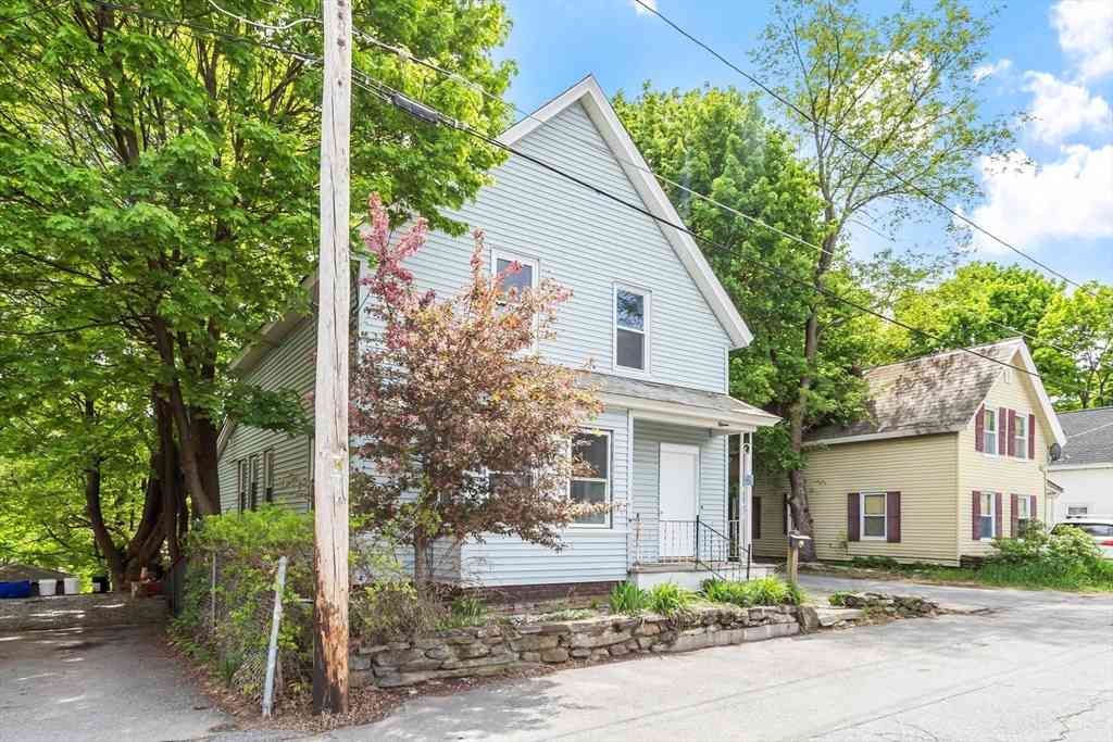 Homes For Sale - 15 Redman Pl<br/> Fitchburg, MA 01420