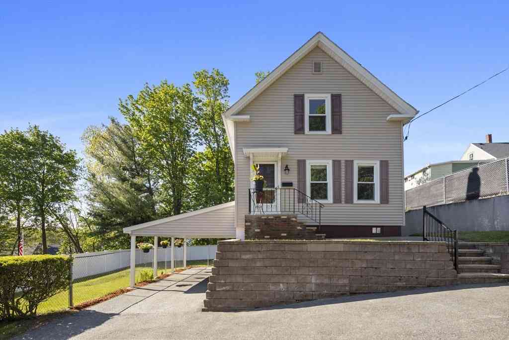Homes For Sale - 6 Highland St<br/> Middlesex County, Wakefield, MA 01880