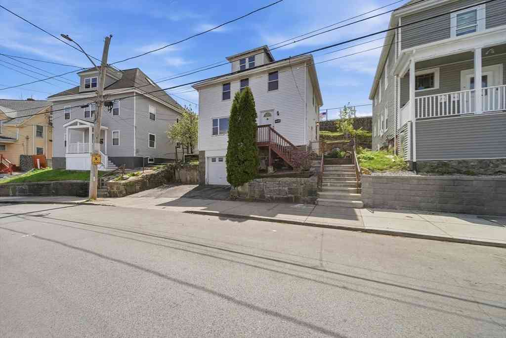 Homes For Sale - 38 High Rock Road<br/> Lynn, MA 01952
