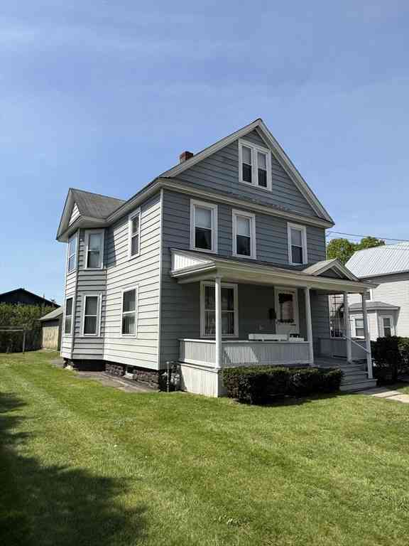 Homes For Sale - 128 Silver St<br/> Franklin County, Greenfield, MA 01301