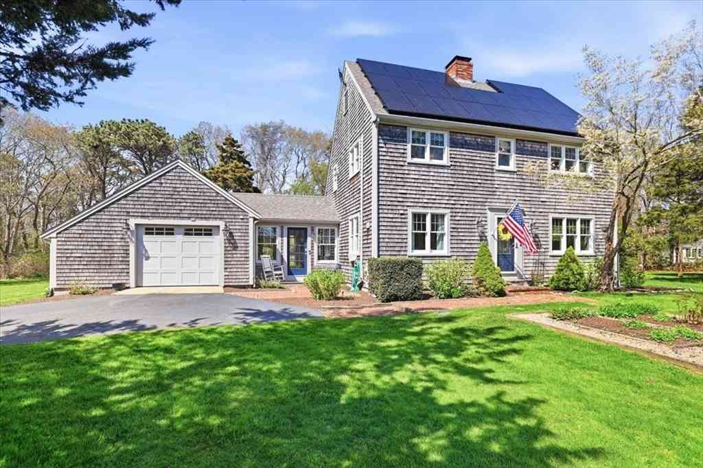 Homes For Sale - 6 Stonefield Drive<br/> Barnstable County, Sandwich, MA 02537
