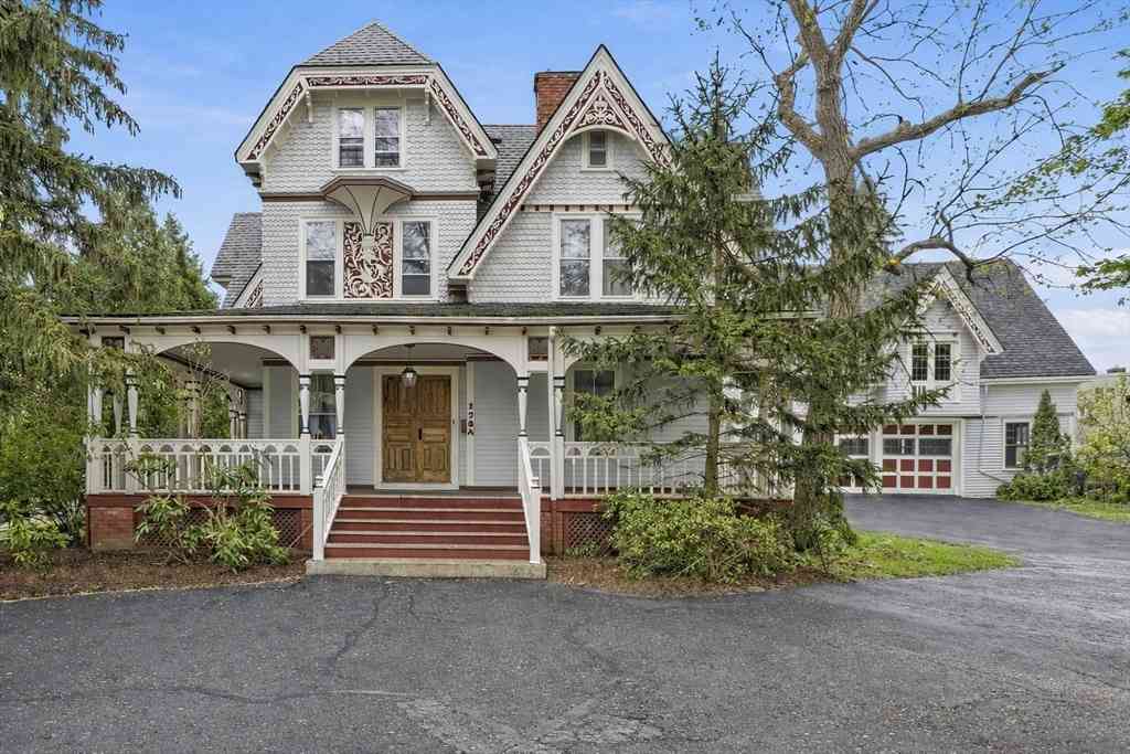 Multifamily For Rent - 178 South Main Street<br/> Attleboro, MA 02703
