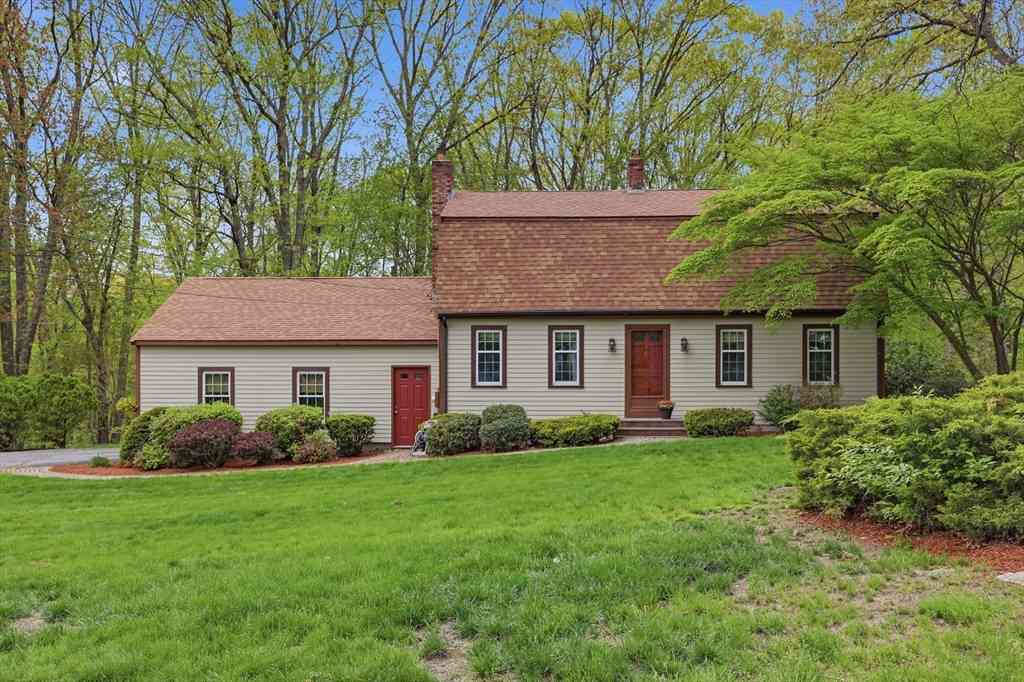 Homes For Sale - 2 Esther Drive<br/> Worcester County, Milford, MA 01757