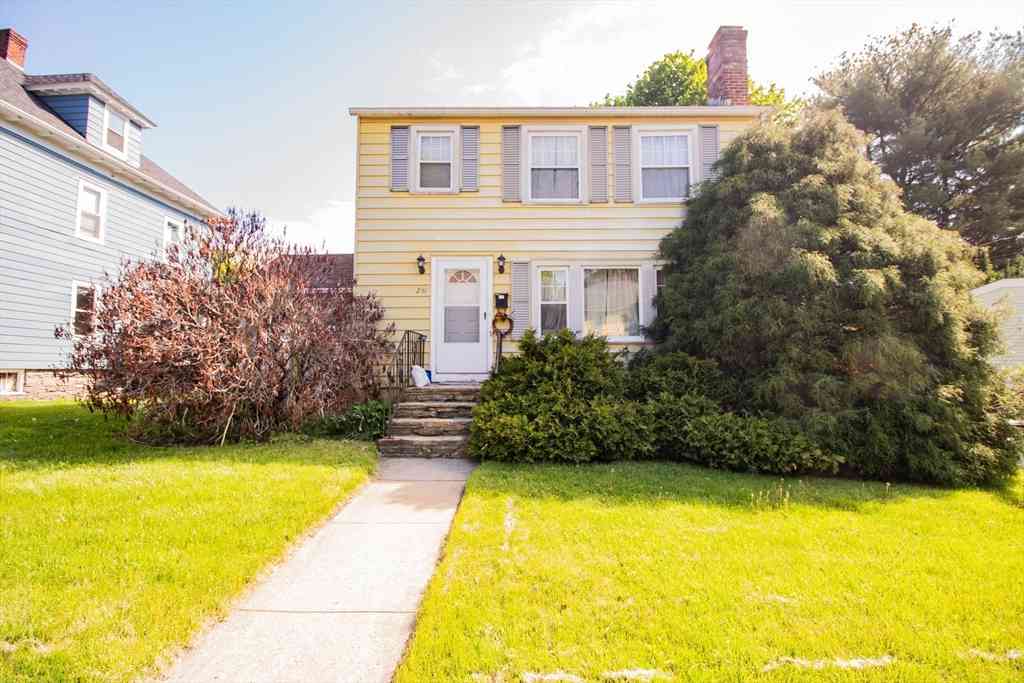 Homes For Rent - 238 May St<br/> Worcester, MA 01602
