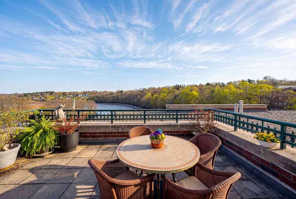 Condo For Sale - 88 Wharf Street #604<br/> Norfolk County, Milton, MA 02186