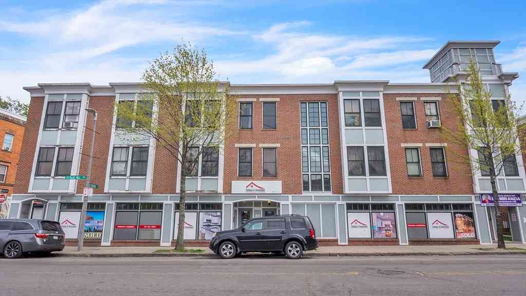 Condo For Sale - 352 Blue Hill Ave #8<br/> Boston, MA 02212
