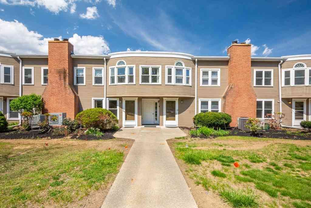 Condo For Sale - 75 Page Rd #16<br/> Bedford, MA 01730