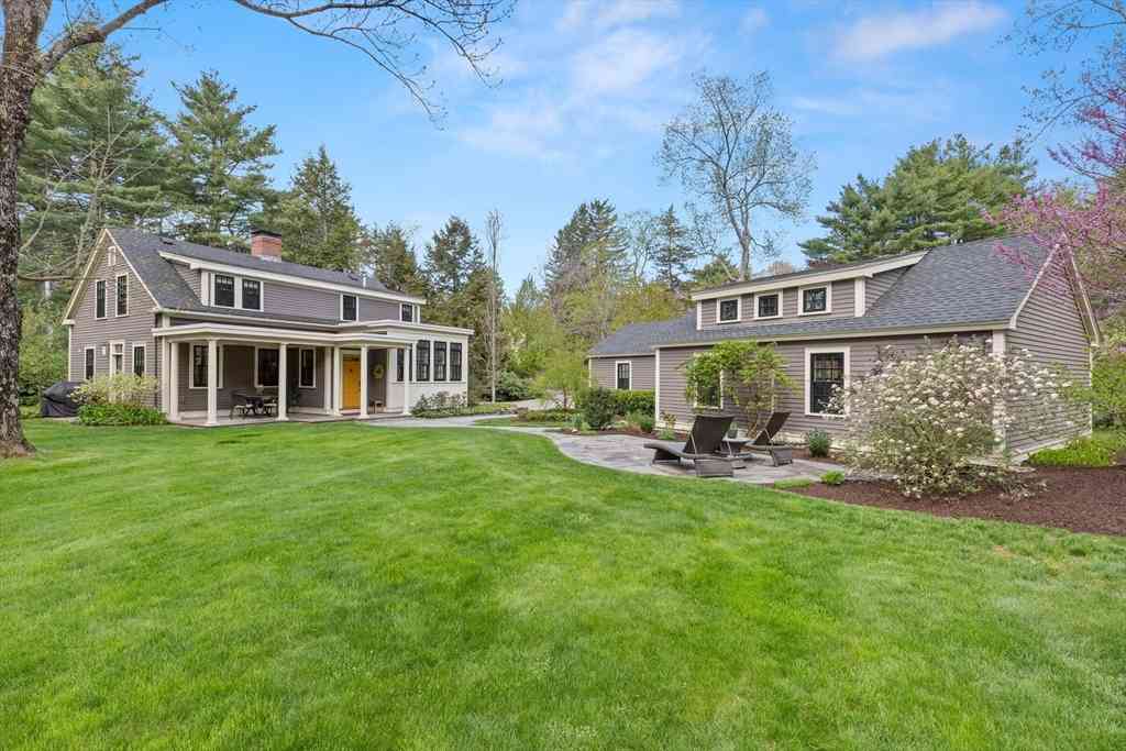 Homes For Sale - 3 Linebrook Rd<br/> Essex County, Topsfield, MA 01983