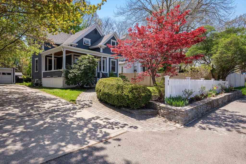 Homes For Sale - 98 West Street<br/> Norfolk County, Braintree, MA 02184