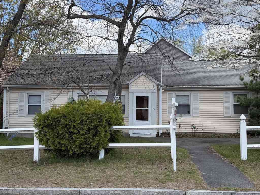 Homes For Sale - 6 Black Rock Rd<br/> Melrose, MA 02176