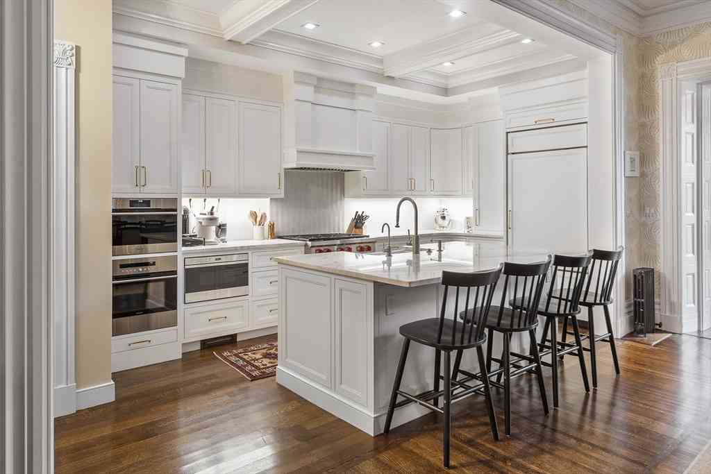 Condo For Sale - 53 Mount Vernon St #2<br/> Boston, MA 02108