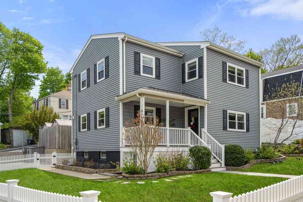 Homes For Sale - 38 Hibbert St<br/> Arlington, MA 02476