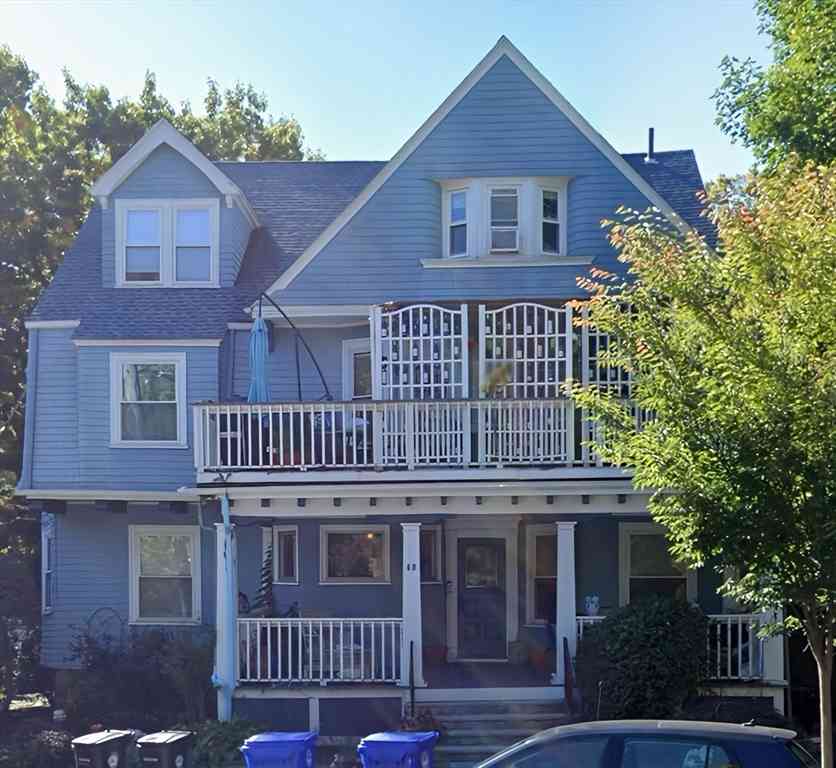 Condo For Rent - 60 Kilsyth Road #1<br/> Brookline, MA 02445