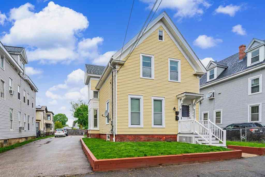Multifamily For Sale - 23 7th Ave<br/> Essex County, Haverhill, MA 01830