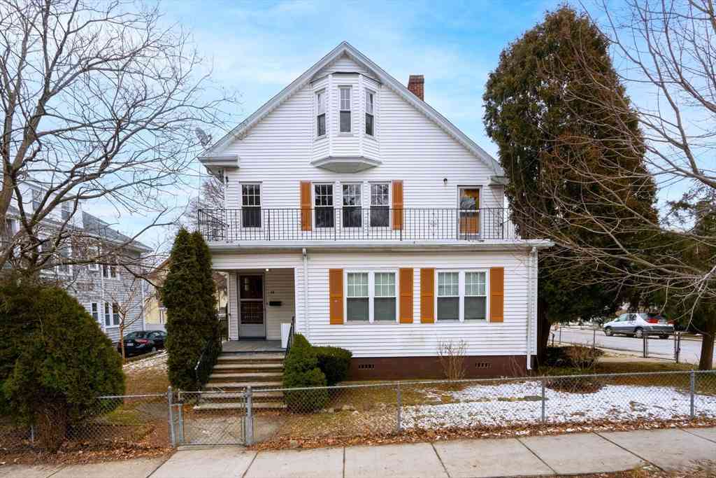 Multifamily For Sale - 64 Commonwealth Rd<br/> Watertown, MA 02472