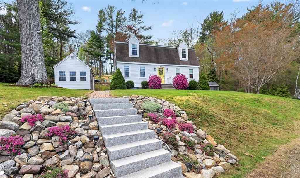 Homes For Sale - 60 Oakleaf Dr<br/> Marshfield, MA 02050