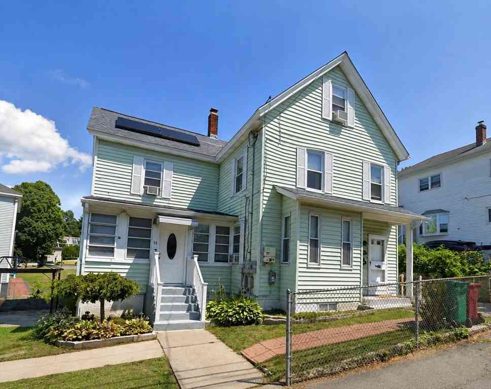 Homes For Rent - 14 Warnock St #1<br/> Lowell, MA 01852
