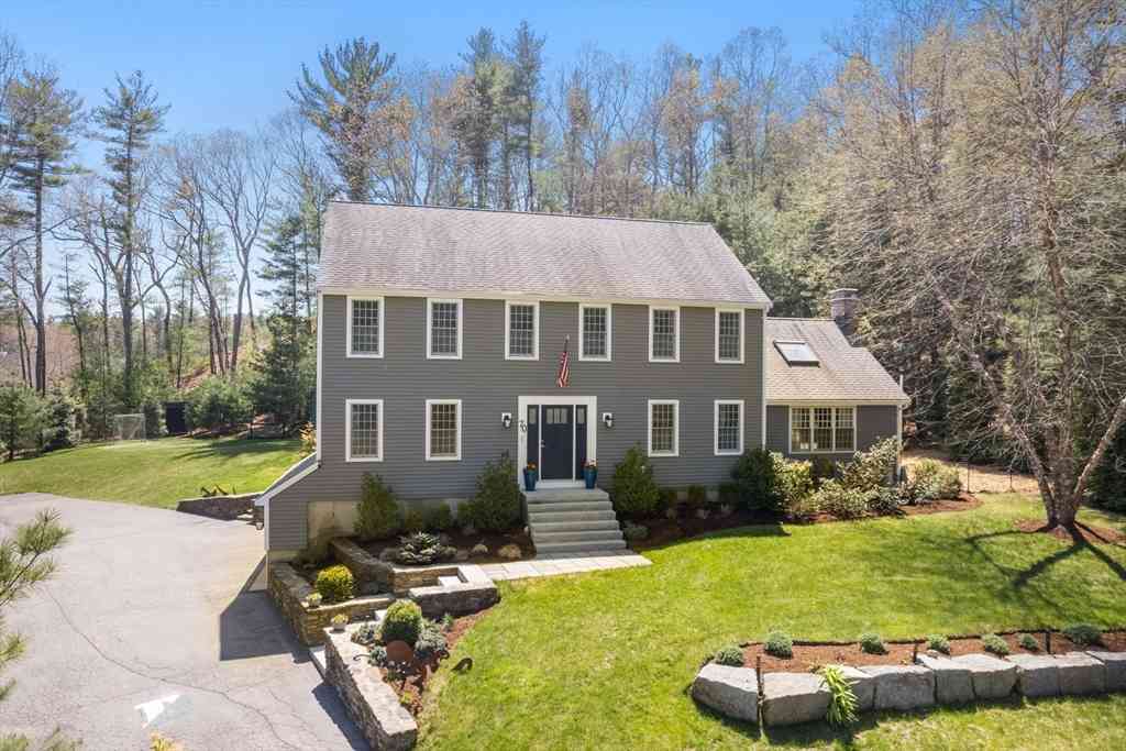 Homes For Sale - 70 Cross Creek Ln<br/> Duxbury, MA 02332