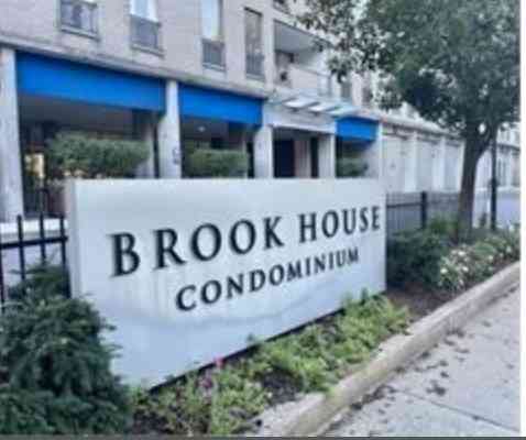 Condo For Rent - 33 Pond Ave #308<br/> Brookline, MA 02445